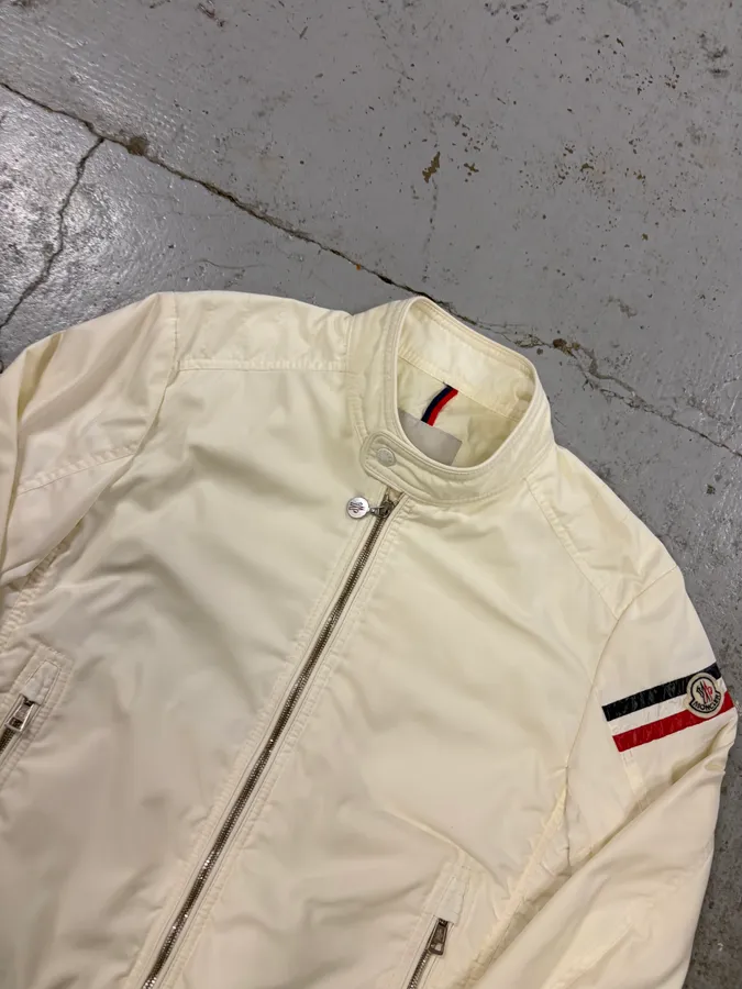 Moncler White Light Ski Jacket - Image 4