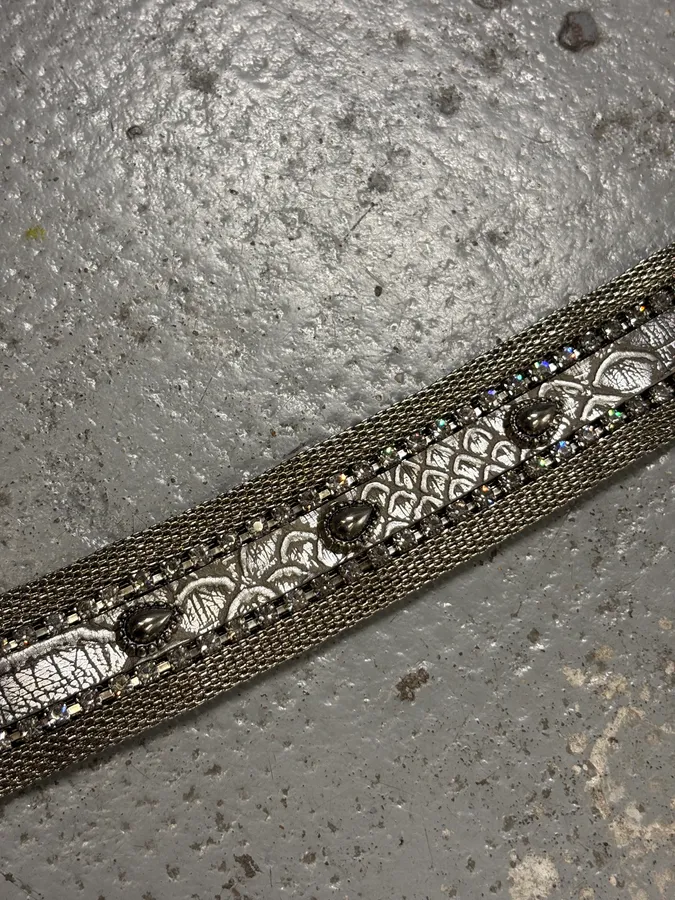 Nanni Silver Leather Rhinestone Contemporary Belt - Image 4