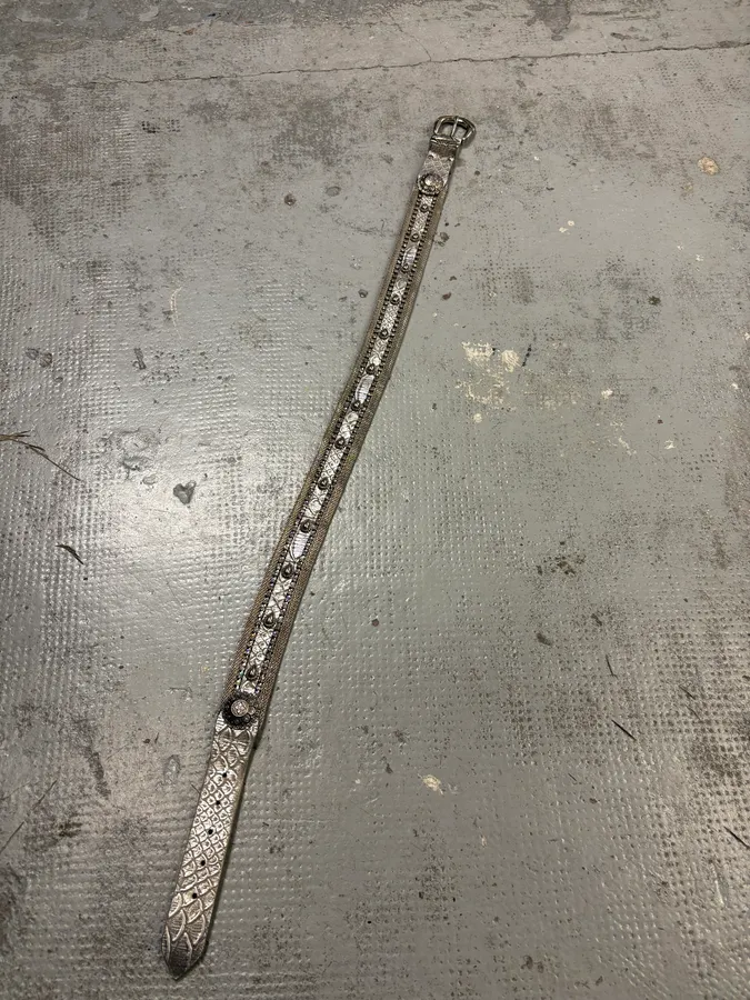 Nanni Silver Leather Rhinestone Contemporary Belt - Image 5