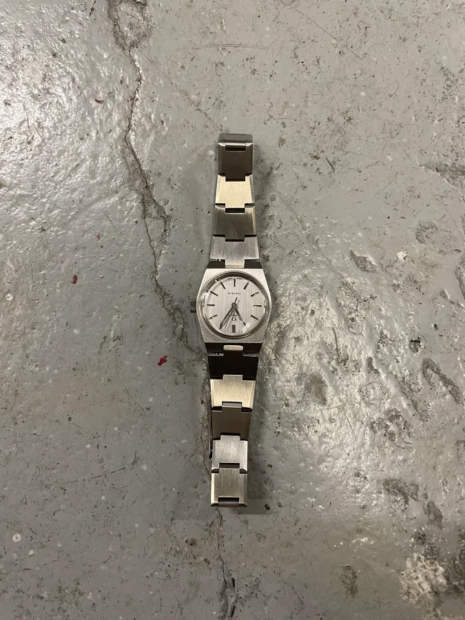 Omega Geneve Damenuhr Grey Silver Steel Contemporary Watch - Image 2