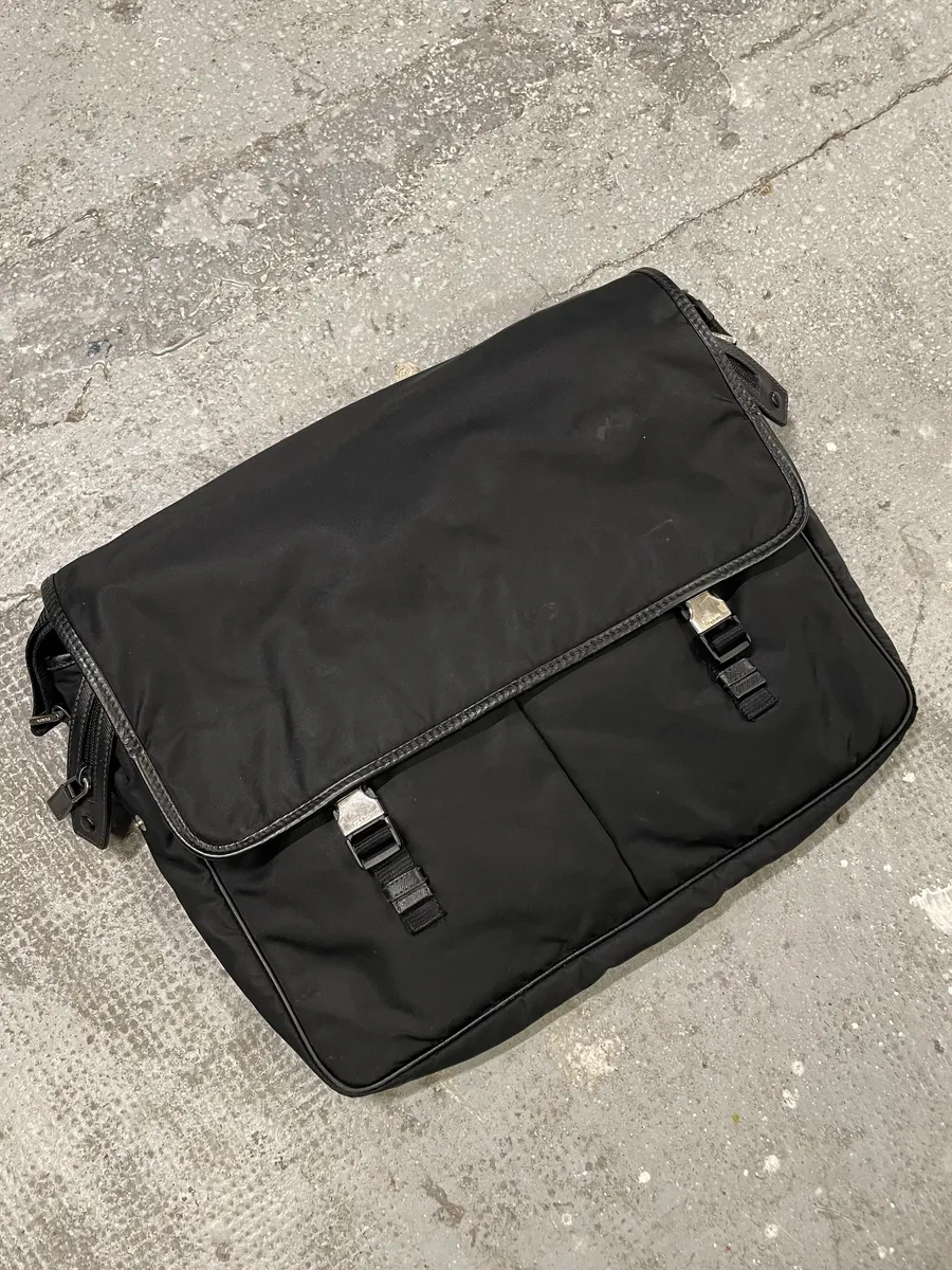 Prada Black Computer Shoulder Bag - Image 6
