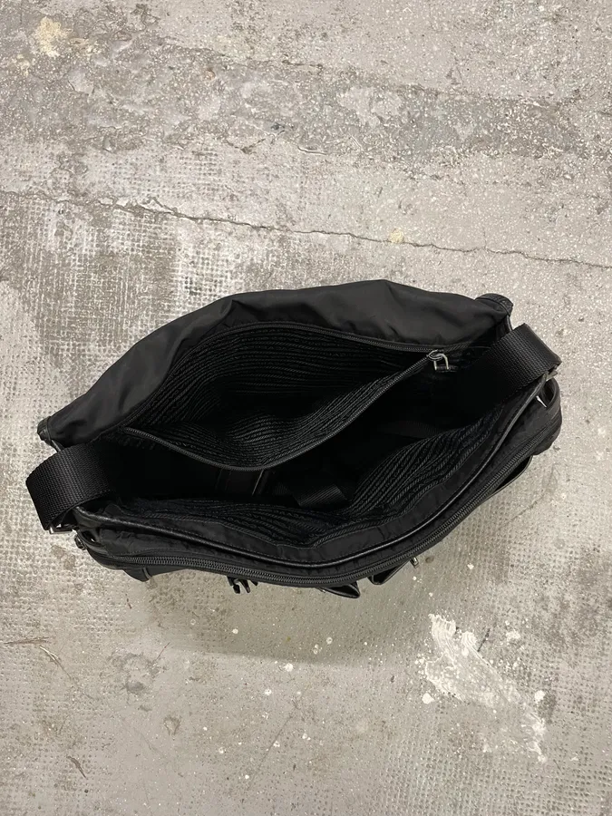 Prada Black Computer Shoulder Bag - Image 9