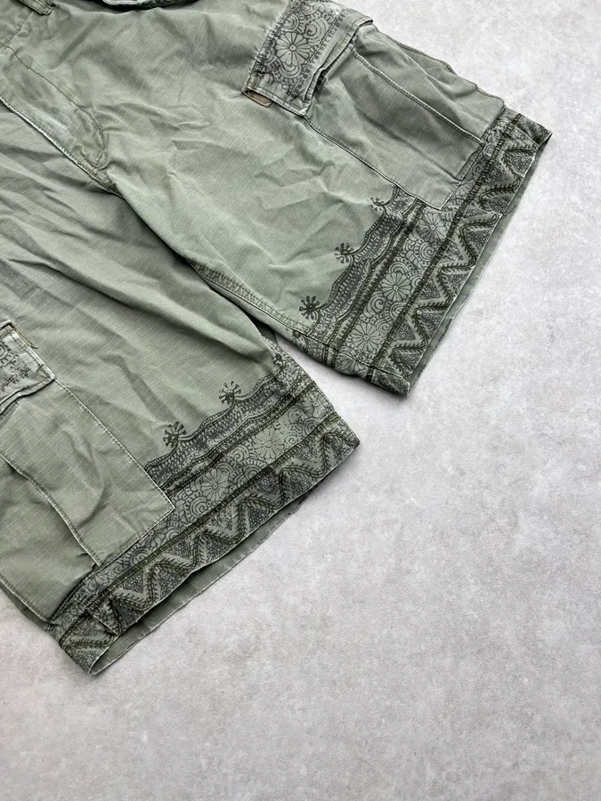Ralph Lauren Cargo Ornamented Khaki Shorts - Image 6