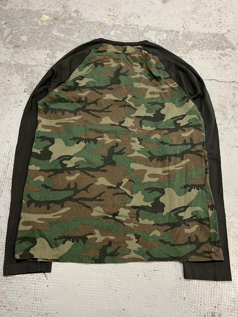 Ralph Lauren Denim & Supply Khaki Camo Indian Skull Graphic Longsleeve - Image 7