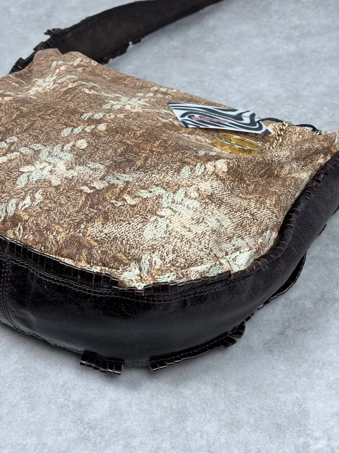 Roberto Cavalli Brown Crushed Velvet Hobo Shoulder Bag - Image 8