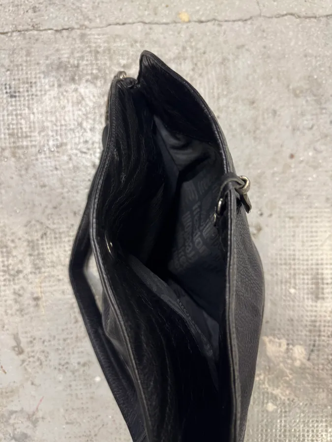Roberto Cavalli Feather Black Grained Leather Handle Bag - Image 7