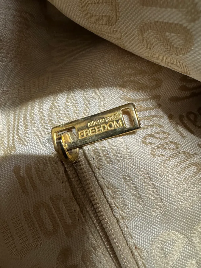Roberto Cavalli Freedom Leopard Effect Handle Bag - Image 5