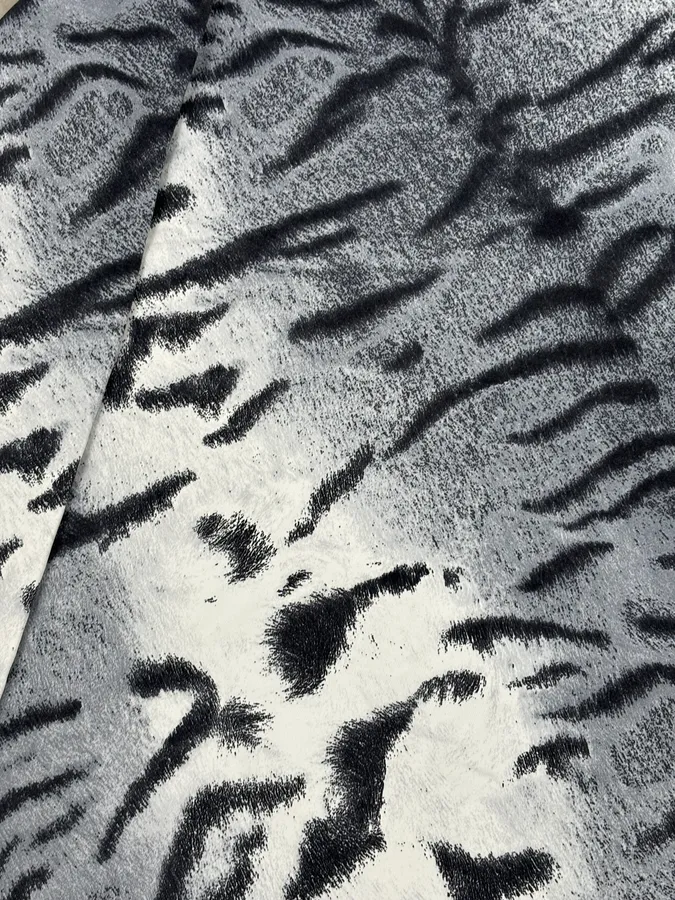 Roberto Cavalli Grey Abstract Zebra Savage Print Longsleeve - Image 8