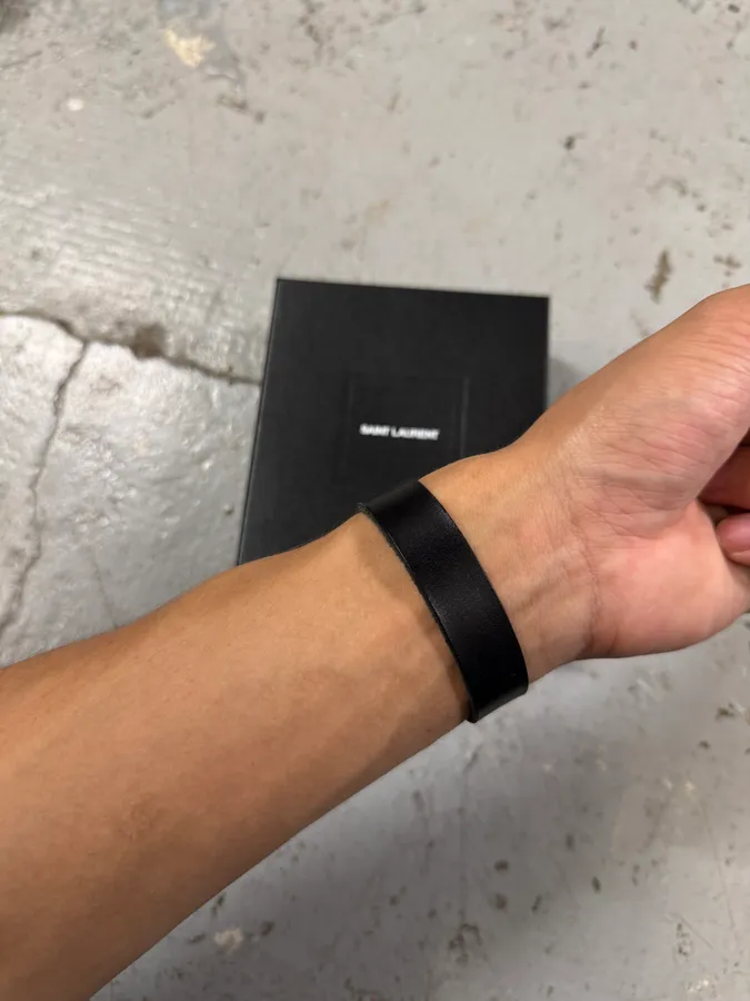 Saint Laurent Black Metal Buckle Leather Bracelet - Image 4