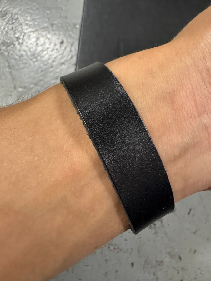 Saint Laurent Black Metal Buckle Leather Bracelet - Image 5
