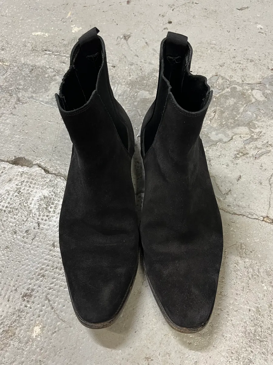 Saint Laurent Black Suede Leather Ankle Boots - Image 5