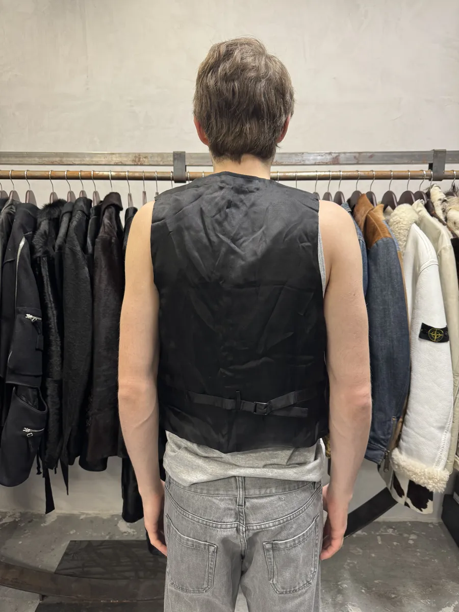 SS1999 Maison Martin Margiela H&M Re-Edition White Painted Vest - Image 3