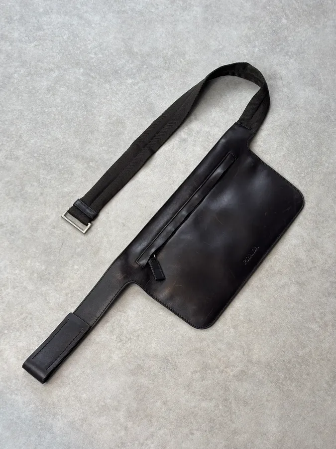 SS2000 Prada Dark Brown Leather Shoulder Bag - Image 4
