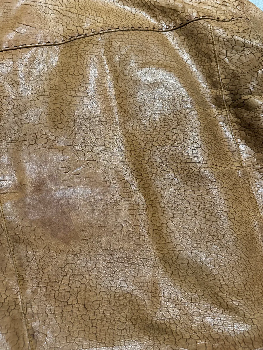 SS2001 Dolce & Gabbana Cracked Brown Italian Pure Leather Jacket - Image 8