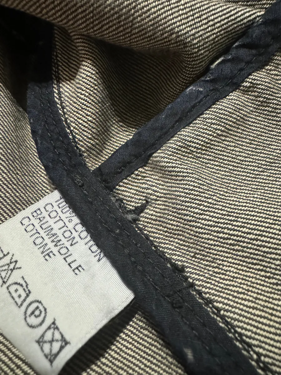 SS2002 Dior Distressed Grey Buttoned Denim Jacket - Image 12