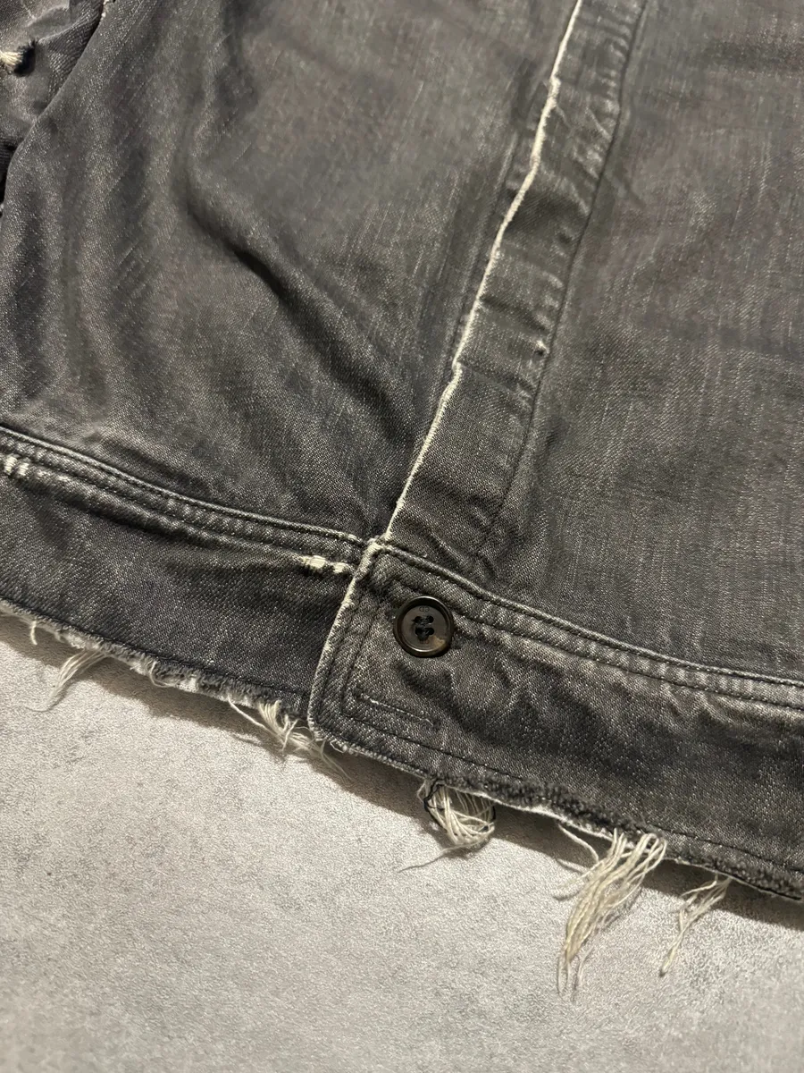 SS2002 Dior Distressed Grey Buttoned Denim Jacket - Image 9