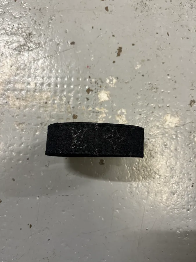SS2002 Louis Vuitton Monogram Button Black Bracelet - Image 2