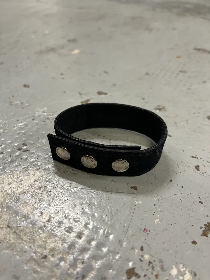 SS2002 Louis Vuitton Monogram Button Black Bracelet - Image 6