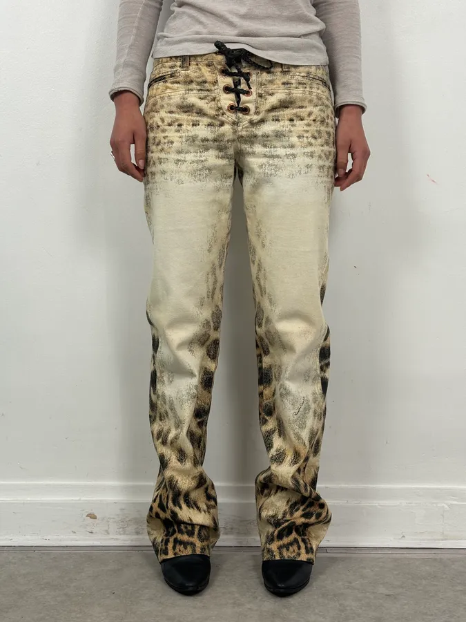 SS2002 Roberto Cavalli Beige Leopard Denim Jeans - Image 3