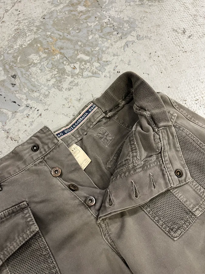 SS2003 Dolce & Gabbana Grey Utility Military Cargo Shorts - Image 9