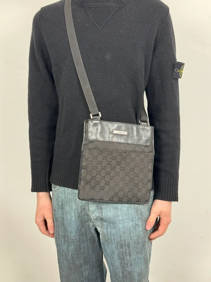 SS2003 Gucci G Propaganda Black Hybrid Leather Shoulder Bag - Image 2