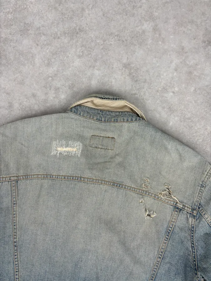 SS2004 Dolce & Gabbana Light Blue Distressed Denim Jacket - Image 6