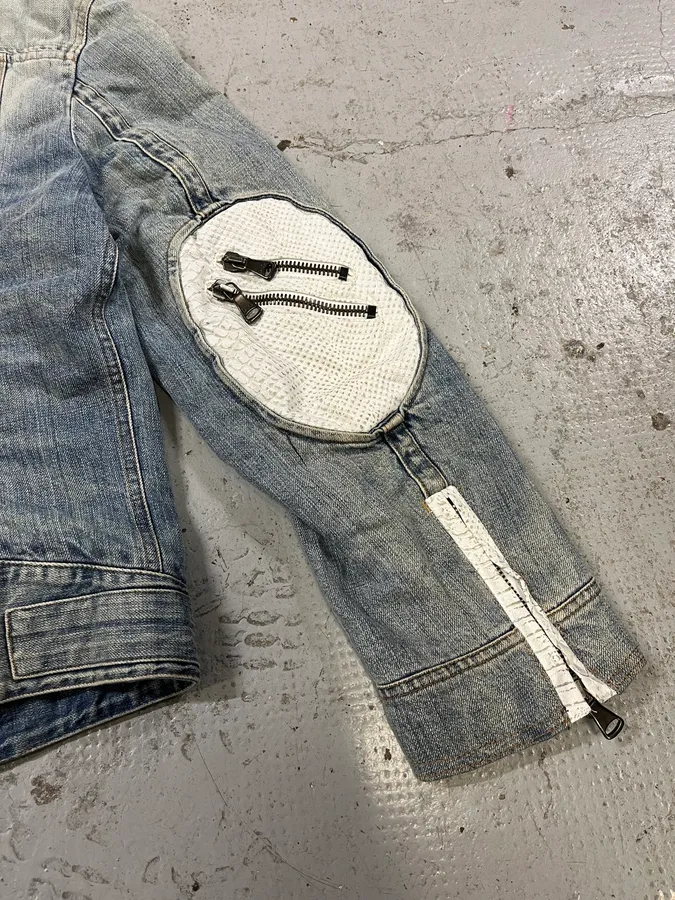 SS2005 Dolce & Gabbana Apocalyptic Biker Denim Jacket - Image 13