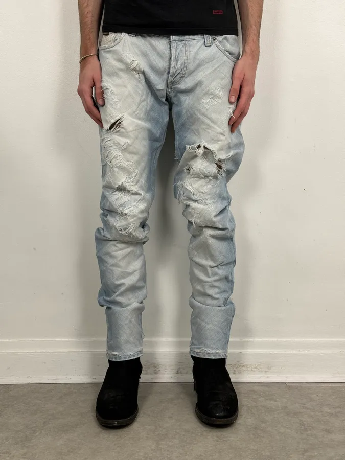 SS2005 Dolce & Gabbana Apocalyptic Blue Python Embossed Denim Jeans - Image 3