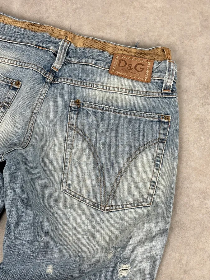 SS2005 Dolce & Gabbana Snakeskin Waisted Blue Denim Distressed Jeans - Image 8
