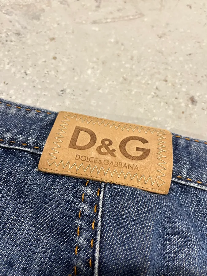 SS2006 Dolce & Gabbana Avant-Garde Blue Twisted Denim Jeans - Image 11