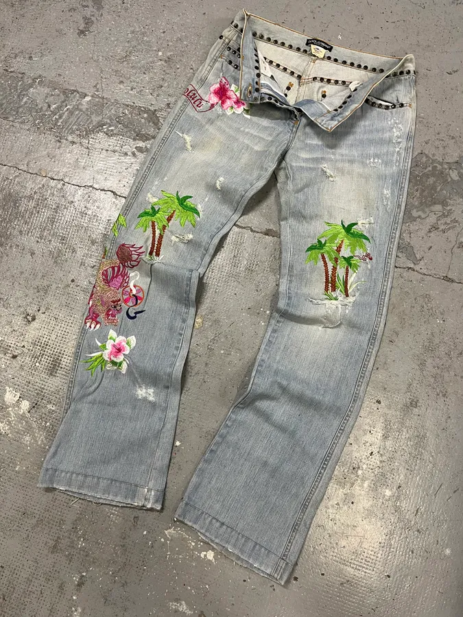 SS2006 Dolce & Gabbana Blue Embroidered Honolulu Denim Embellished Jeans - Image 7