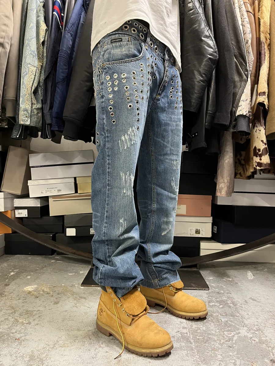 SS2006 Dolce & Gabbana Eyelet Distressed Blue Denim Jeans - Image 5