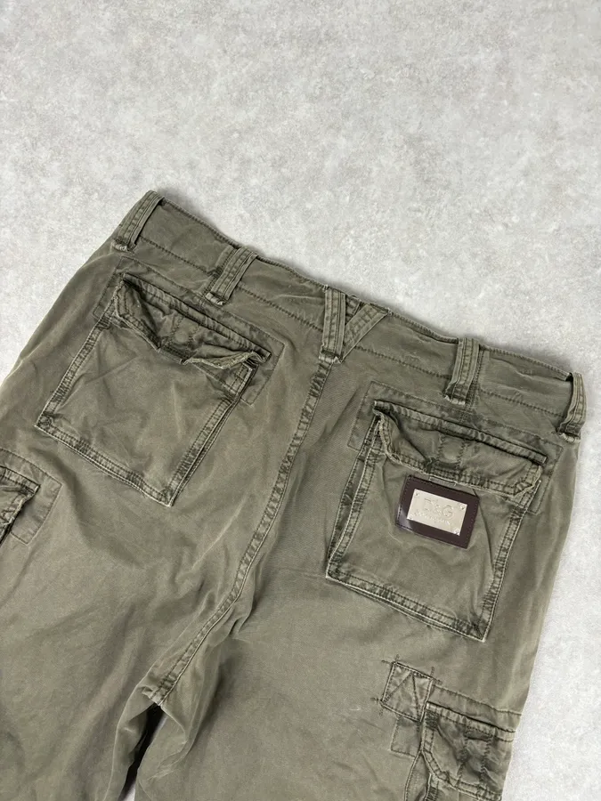 SS2006 Dolce & Gabbana Khaki Green Cargo Shorts - Image 7