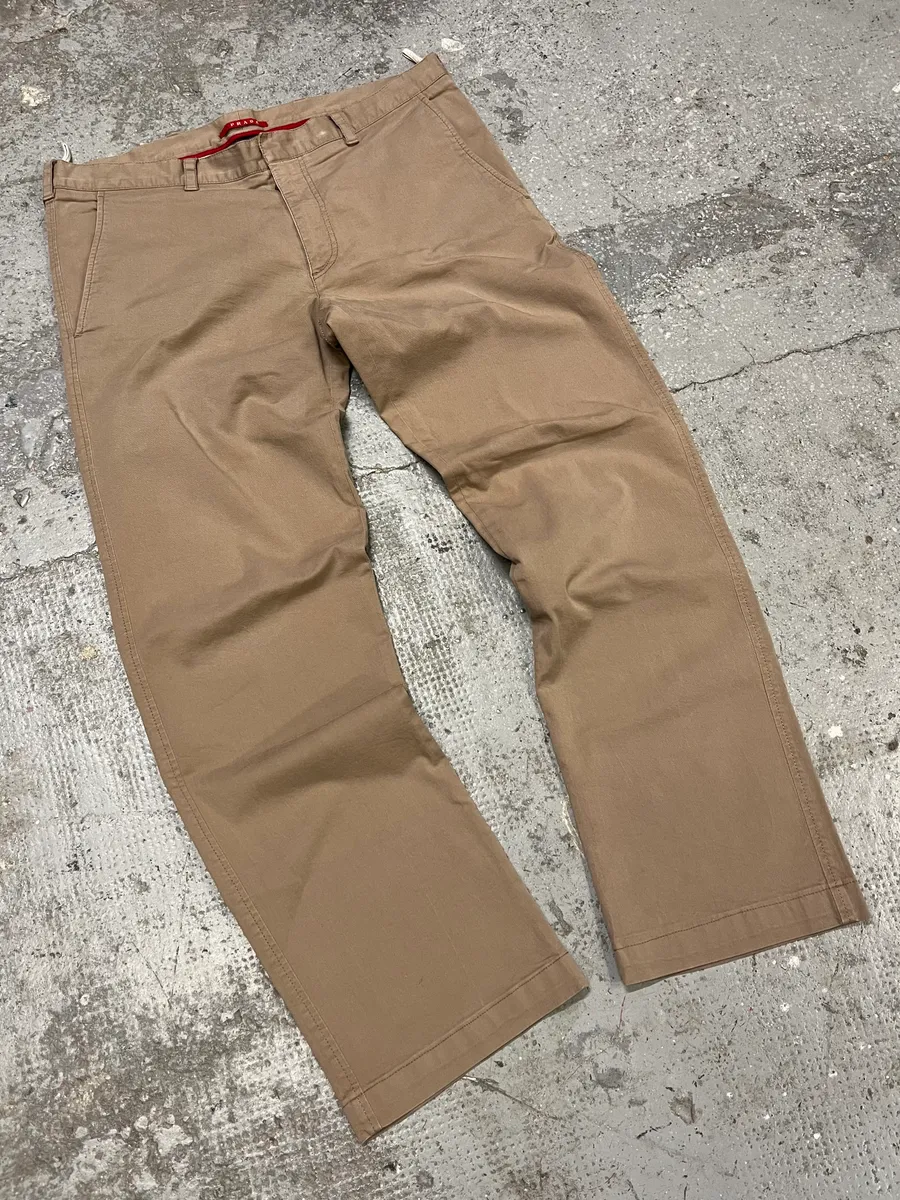 SS2006 Prada Beige Relaxed Regular Pants - Image 5