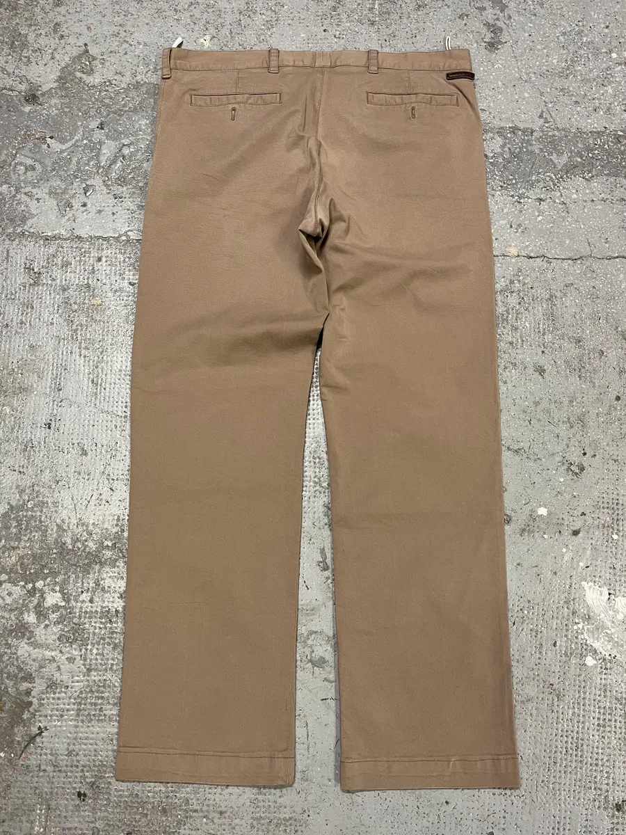 SS2006 Prada Beige Relaxed Regular Pants - Image 8