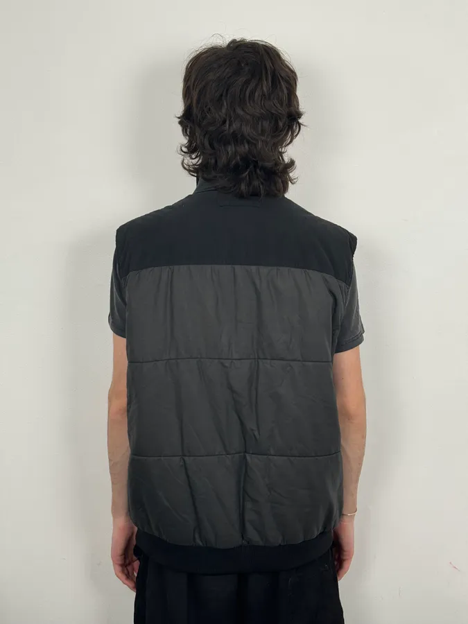 SS2006 Prada Black Nylon Quilted Vest - Image 3