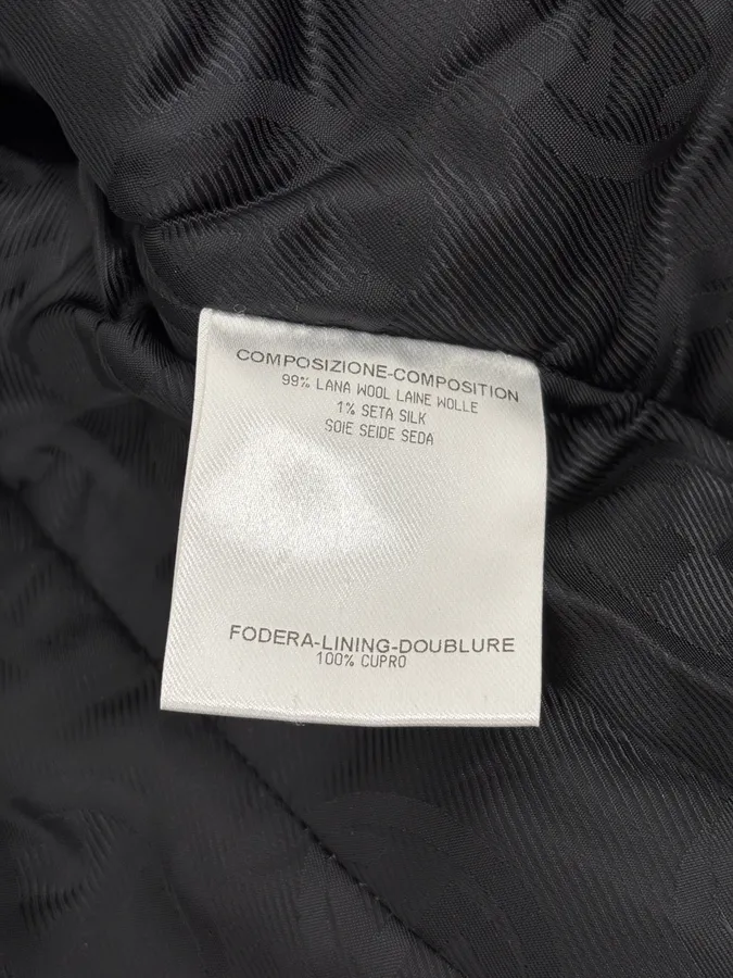 SS2007 Gucci Black Buttoned Hooded Wool Jacket by Frida Giannini - Image 11