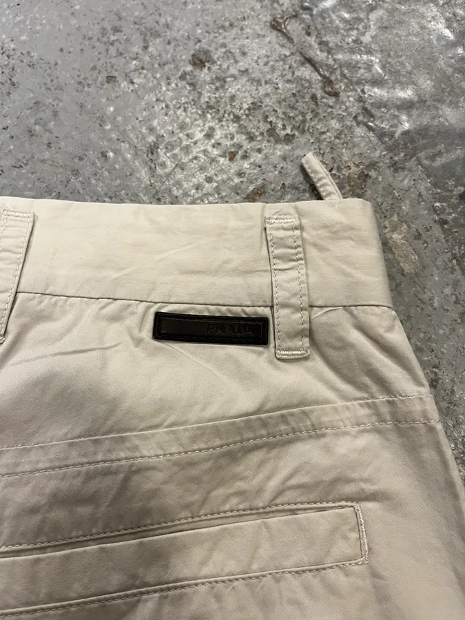 SS2007 Prada Light Beige Simple Shorts - Image 8
