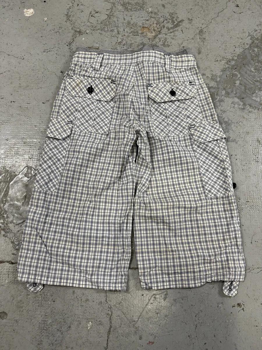 SS2008 Dolce & Gabbana Checkered White Shorts - Image 5