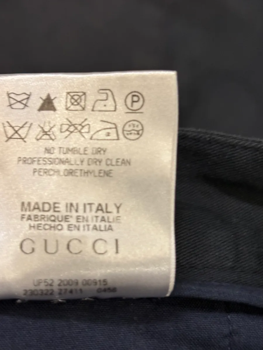 SS2009 Gucci Black Multi Pockets Cargo Shorts - Image 10