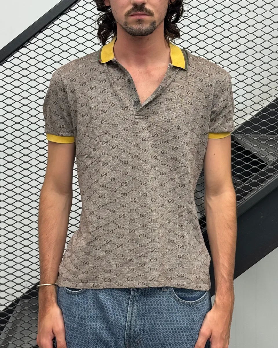 SS2009 Gucci Grey Monogram Yellow Collar Polo by Frida Giannini - Image 2