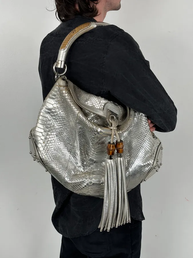 SS2009 Gucci “Indy” Bamboo Silver Metallic Python Hobo Bag by Frida Giannini - Image 3
