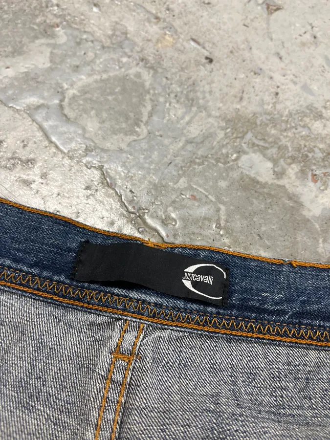 SS2011 Cavalli Blue Faded Denim Jeans - Image 13