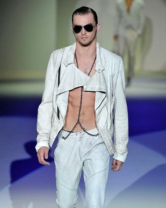 SS2011 Emporio Armani Post-Apocalyptic Biker Leather Jacket (M) - Image 2