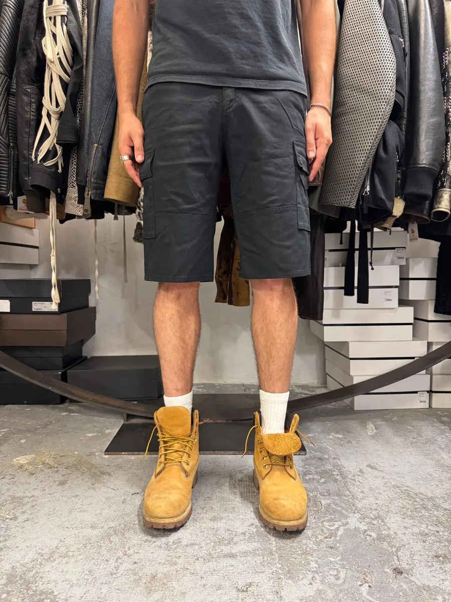 SS2016 Givenchy Black Cargo Shorts by Riccardo Tisci - Image 2