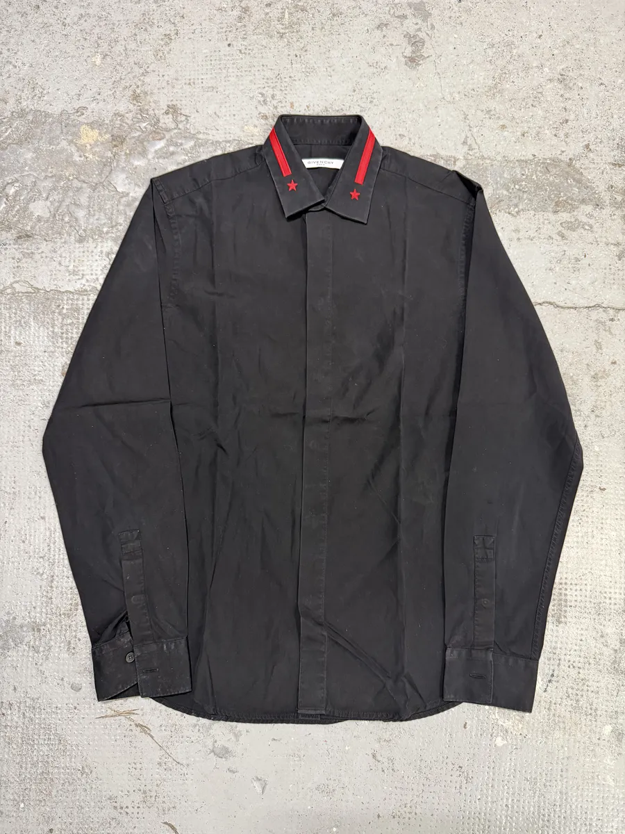 SS2016 Givenchy Black & Red Stars Shirt by Riccardo Tisci - Image 3
