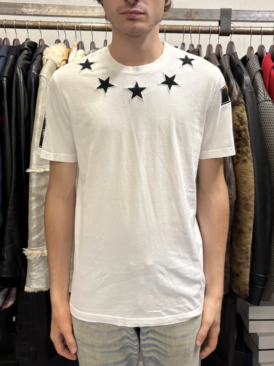 SS2016 Givenchy White Black Stars T-Shirt by Riccardo Tisci - Image 2