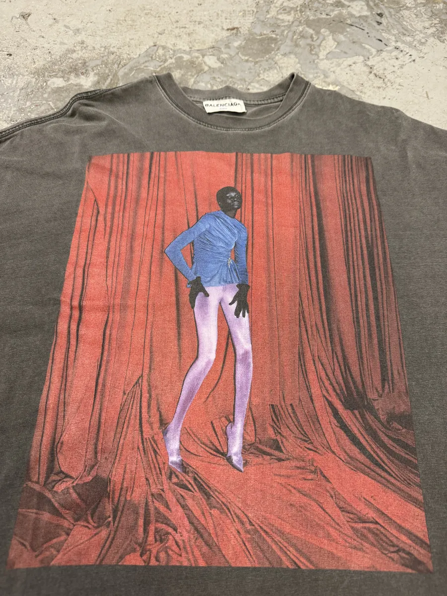 SS2017 Balenciaga Dark Grey Look Print T-Shirt - Image 8