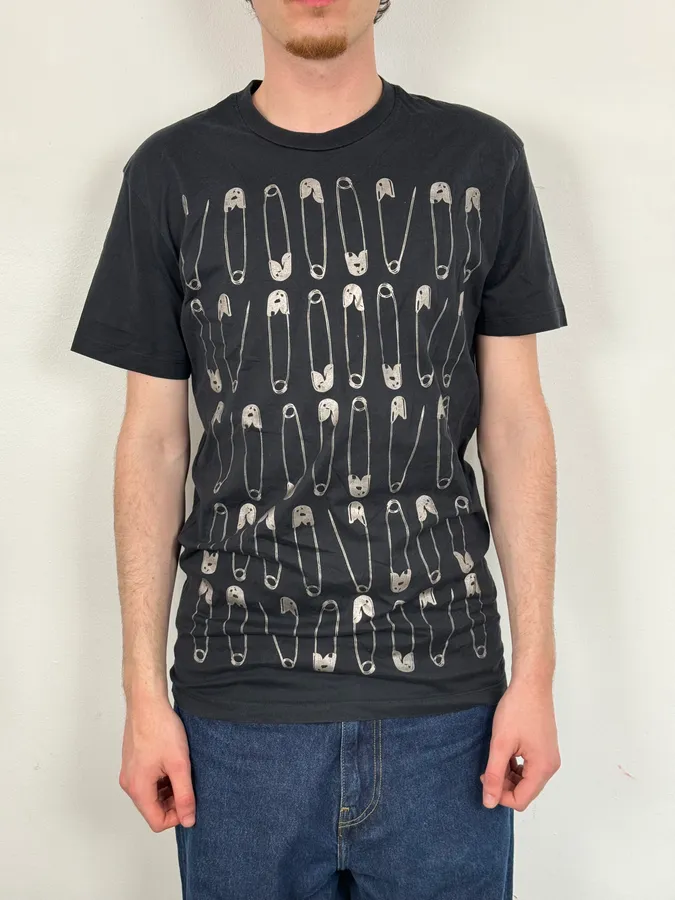 SS2017 Dsquared2 Black Safety Pin Print T-Shirt - Image 2