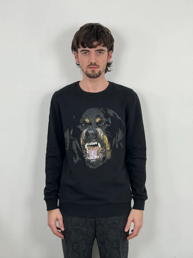 SS2017 Givenchy Black Rottweiler Dog Sweater by Riccardo Tisci - Image 2